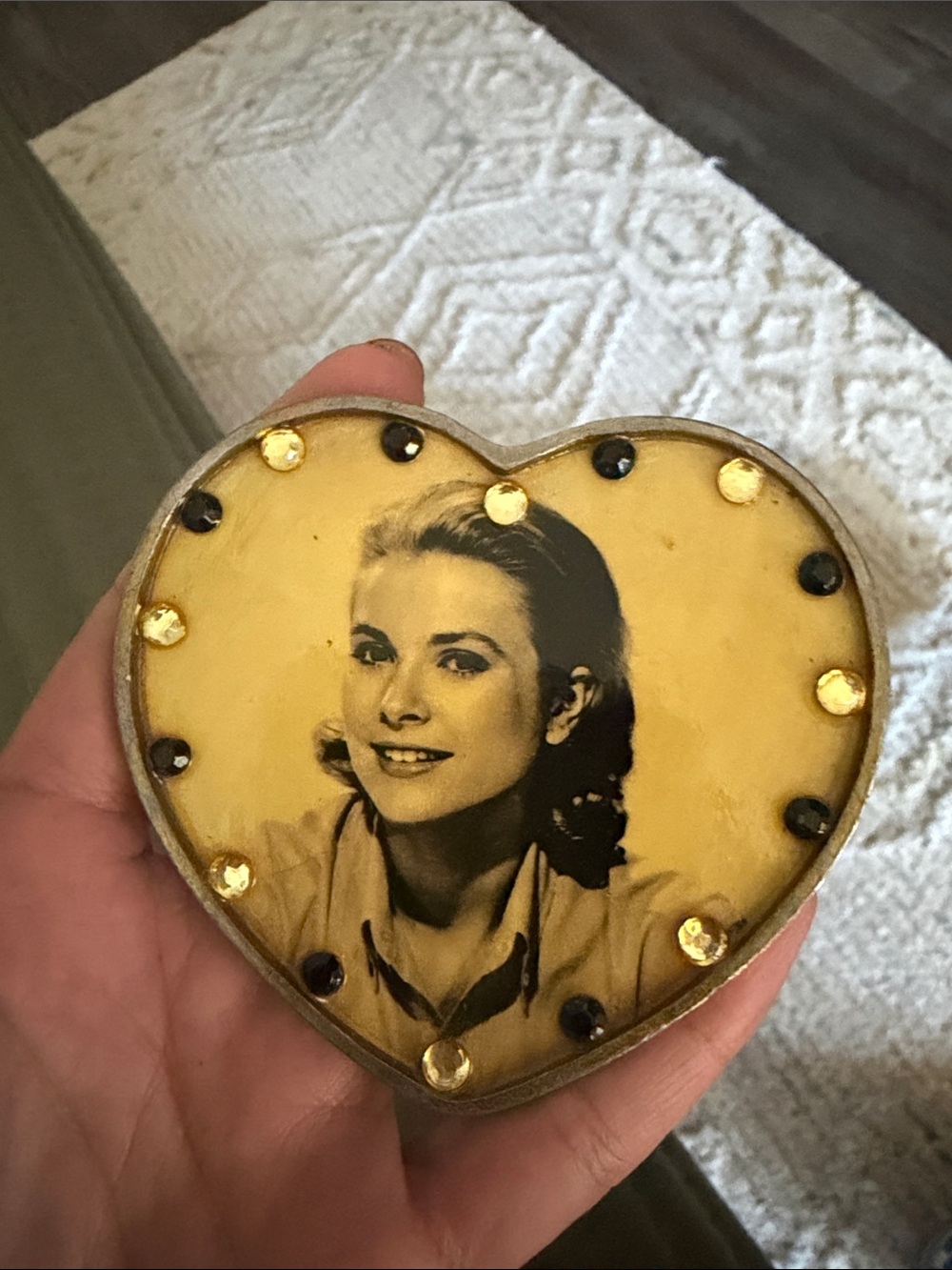 Vintage Heart-Shaped BELT BUCKLE of Grace Kelly in Yellow with Decorative Studs